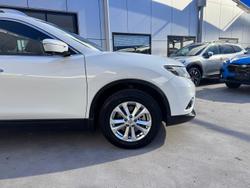 2014 Nissan
X-TRAIL ST-L