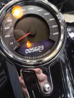 2023 Harley-Davidson Sport Glide 107 (FLSB) Softail Black