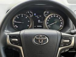 2020 Toyota
Landcruiser Prado GX