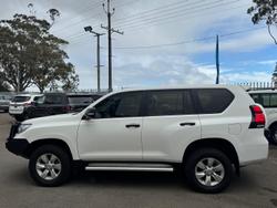 2020 Toyota
Landcruiser Prado GX