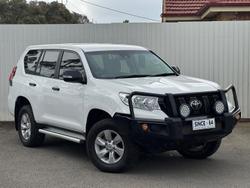 2020 Toyota
Landcruiser Prado GX