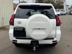 2020 Toyota
Landcruiser Prado GX