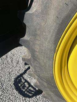 2023 John Deere 7R 230 Green