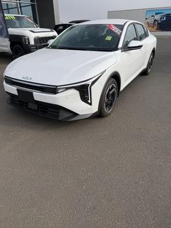 2025 Kia K4 Sport+