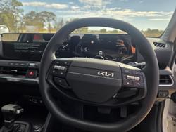 2025 Kia K4 S