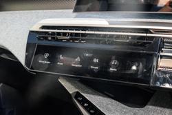 2025 Peugeot 3008 Allure Hybrid P64 MY25 Okenite White