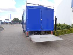 2020 MITSUBISHI FUSO 515 WHITE