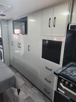 0 Paradise MotorHomes LIBERATION PLATINUM (PRICE REDUCED FOR IMMEDIATE DELIVERY)