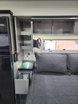 0 Paradise MotorHomes LIBERATION PLATINUM (PRICE REDUCED FOR IMMEDIATE DELIVERY)