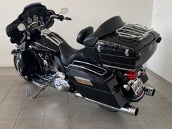 2011 Harley-Davidson Ultra Classic Electra Glide 1690 (FLHTCU) Touring Black