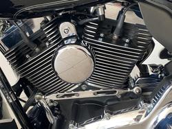 2011 Harley-Davidson Ultra Classic Electra Glide 1690 (FLHTCU) Touring Black