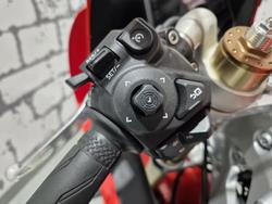 2024 Yamaha XSR900 GP XSR White