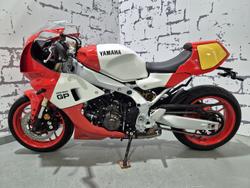 2024 Yamaha XSR900 GP XSR White