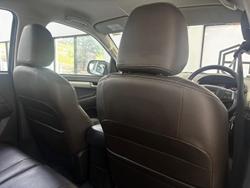 2013 Isuzu D-MAX LS-Terrain MY12 4X4 Dual Range Splash White