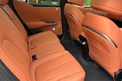 2025 Deepal E07 Performance