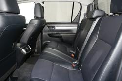 2022 Toyota
Hilux SR5