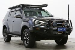 2020 Isuzu
MU-X LS-T