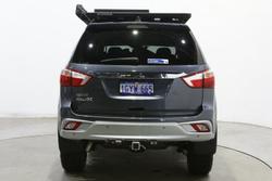 2020 Isuzu
MU-X LS-T