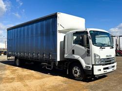 2013 Isuzu Fsr 850 Curtain Side Truck
