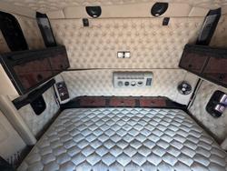 2018 Kenworth K200 Big Cab Prime Mover