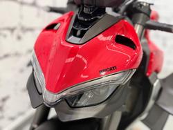 2023 Ducati Streetfighter V2 Streetfighter Red