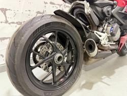 2023 Ducati Streetfighter V2 Streetfighter Red