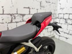 2023 Ducati Streetfighter V2 Streetfighter Red