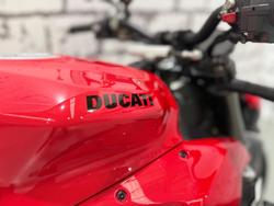 2023 Ducati Streetfighter V2 Streetfighter Red