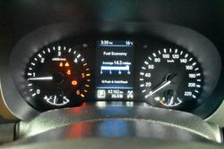 2020 Nissan Navara ST