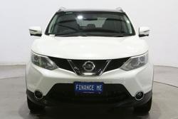 2015 Nissan
QASHQAI Ti