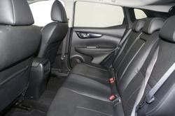 2015 Nissan
QASHQAI Ti