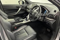 2022 Mitsubishi Eclipse Cross PHEV Exceed