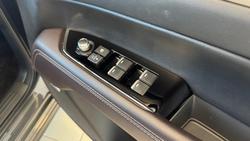 2025 Mazda CX-5 G25 Akera