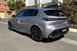 2025 Peugeot 308 GT Hybrid