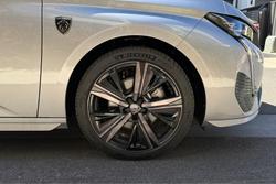 2025 Peugeot 308 GT Hybrid