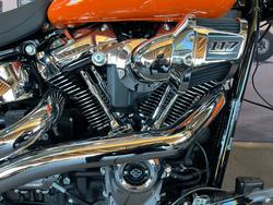 2023 Harley-davidson FXBR BREAKOUT (117) BAJA ORANGE