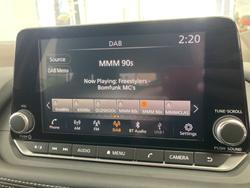 2025 Nissan X-TRAIL ST