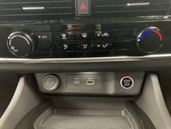 2025 Nissan X-TRAIL ST