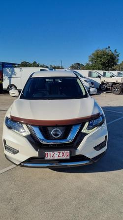2019 Nissan
                X-TRAIL ST