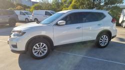 2019 Nissan
                X-TRAIL ST