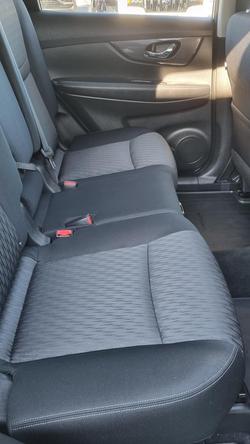 2019 Nissan
                X-TRAIL ST