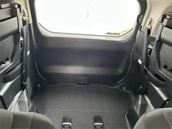 2025 Toyota Noah Hybrid X