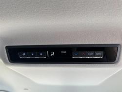 2025 Toyota Noah Hybrid X