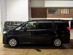 2025 Toyota Noah Hybrid X