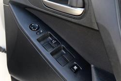 2013 Mazda 3 Neo BL Series 2 MY13 Crystal White Pearl