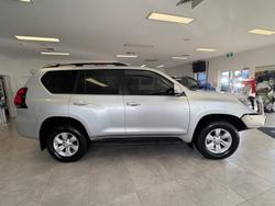 2020 Toyota
                Landcruiser Prado GXL