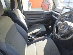 2020 Suzuki Jimny XC JB64W Green