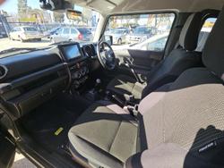 2020 Suzuki Jimny XC JB64W Green