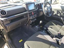 2020 Suzuki Jimny XC JB64W Green