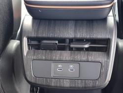 2025 Nissan ARIYA ADVANCE
